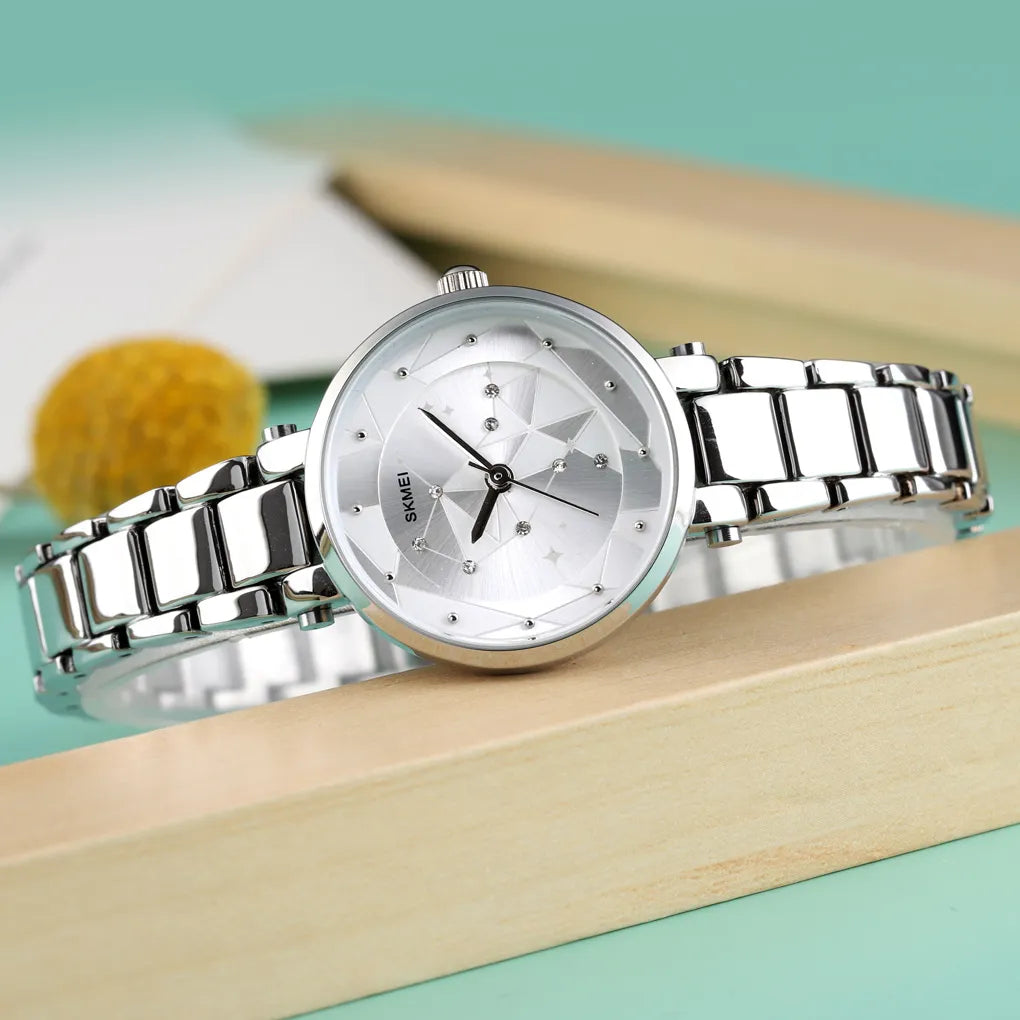 SKMEI 1411 Women Elegant Quartz Watch - Silver