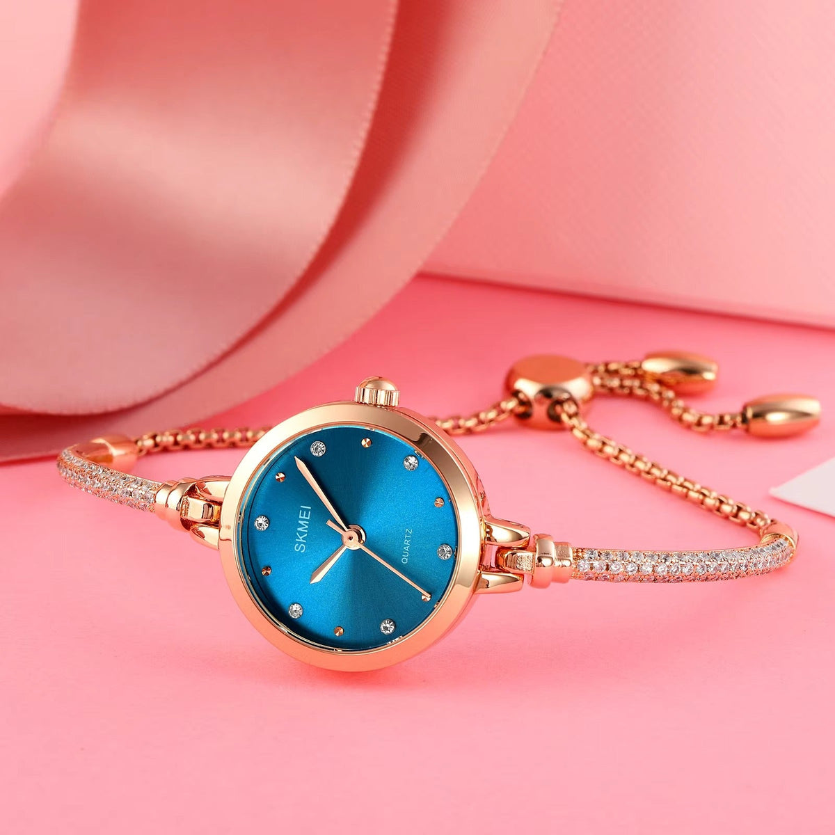 SKMEI 1805 WomenAnalog Quartz Bracelet Watch - Blue