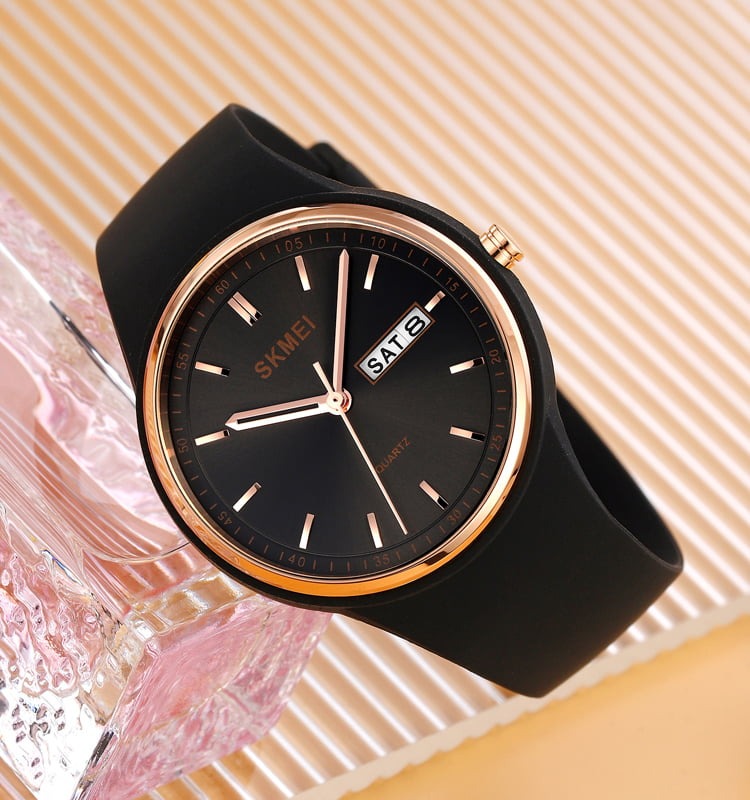 SKMEI 2057 Elegant Day & Date Quartz Watch - Black