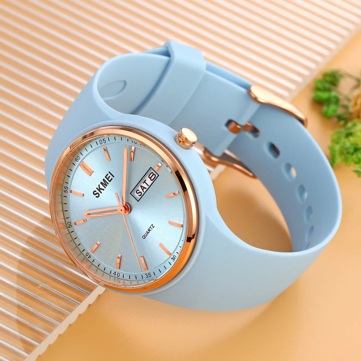 SKMEI 2057 Elegant Day & Date Quartz Watch - LightBlue