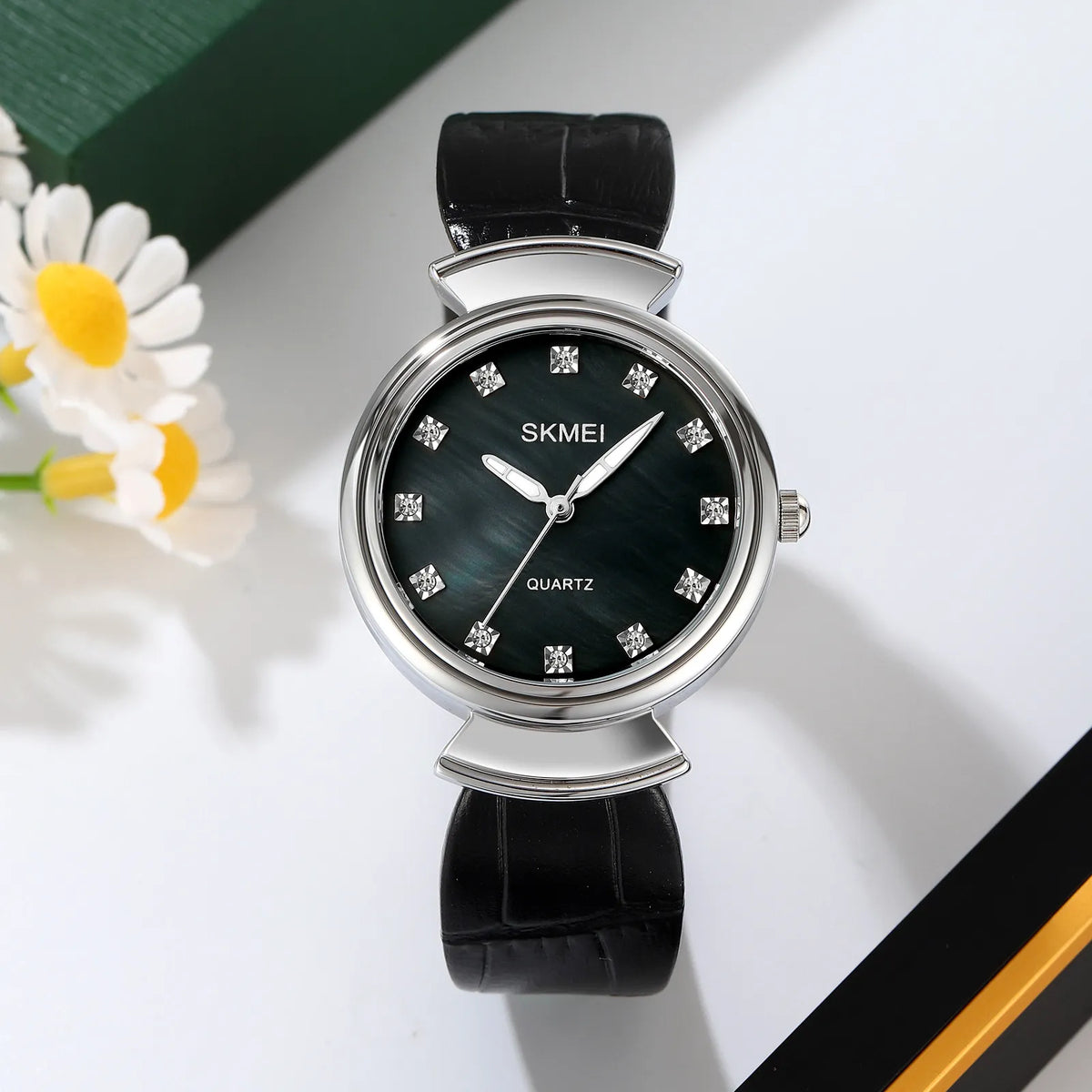 SKMEI 2165 Women Elegant Quartz Watch - silver/black-black