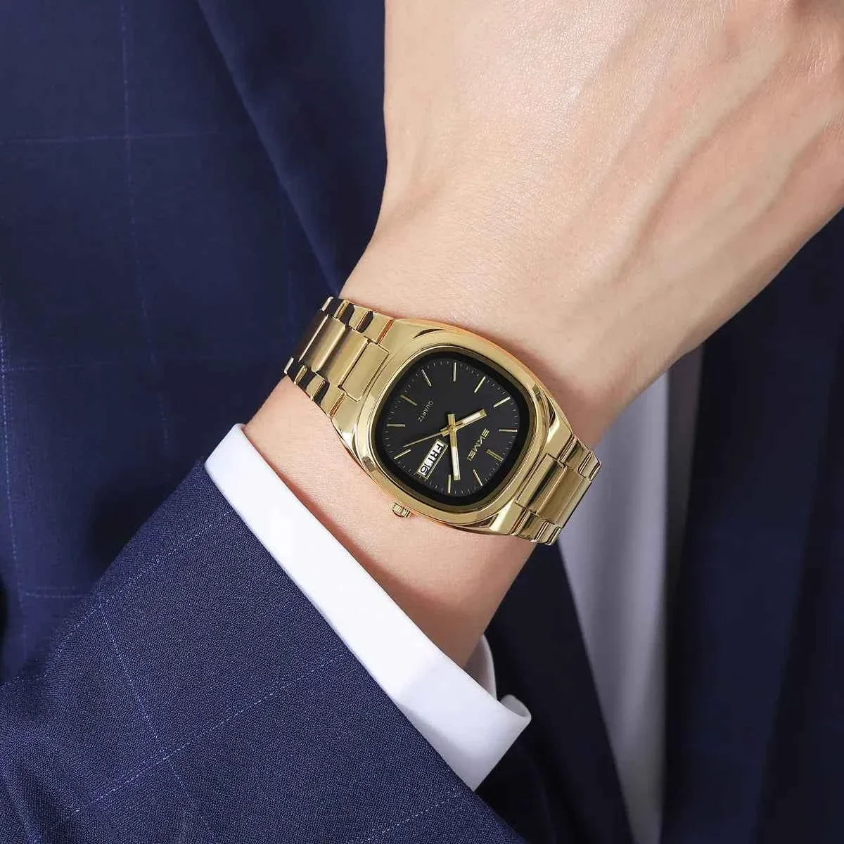 SKMEI 2420 Unisex Analog Quartz Day-Date Watch - Gold/Black