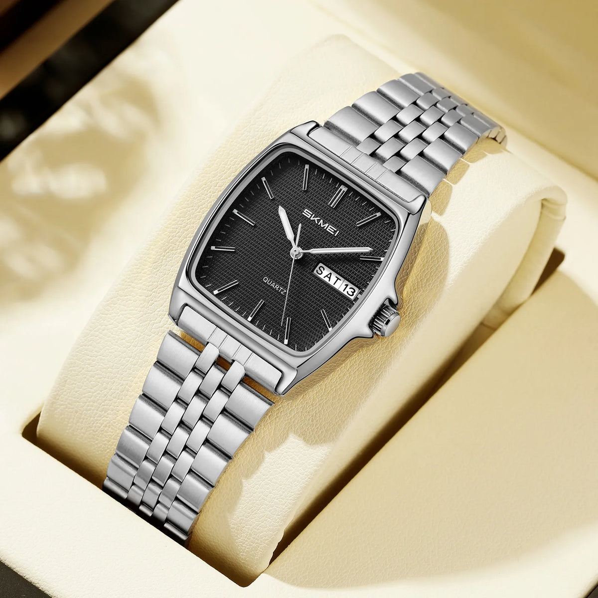 SKMEI 2628 Women Elegant Quartz Watch - silver/black