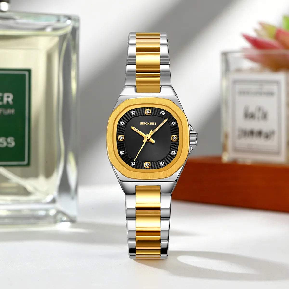 SKMEI 9408 Women Elegant Quartz Watch - silver/gold-black