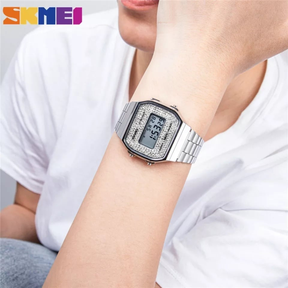 Skmei - 1808 - Women Shinning Diamonds Dial Chrono Watch - Silver image 2